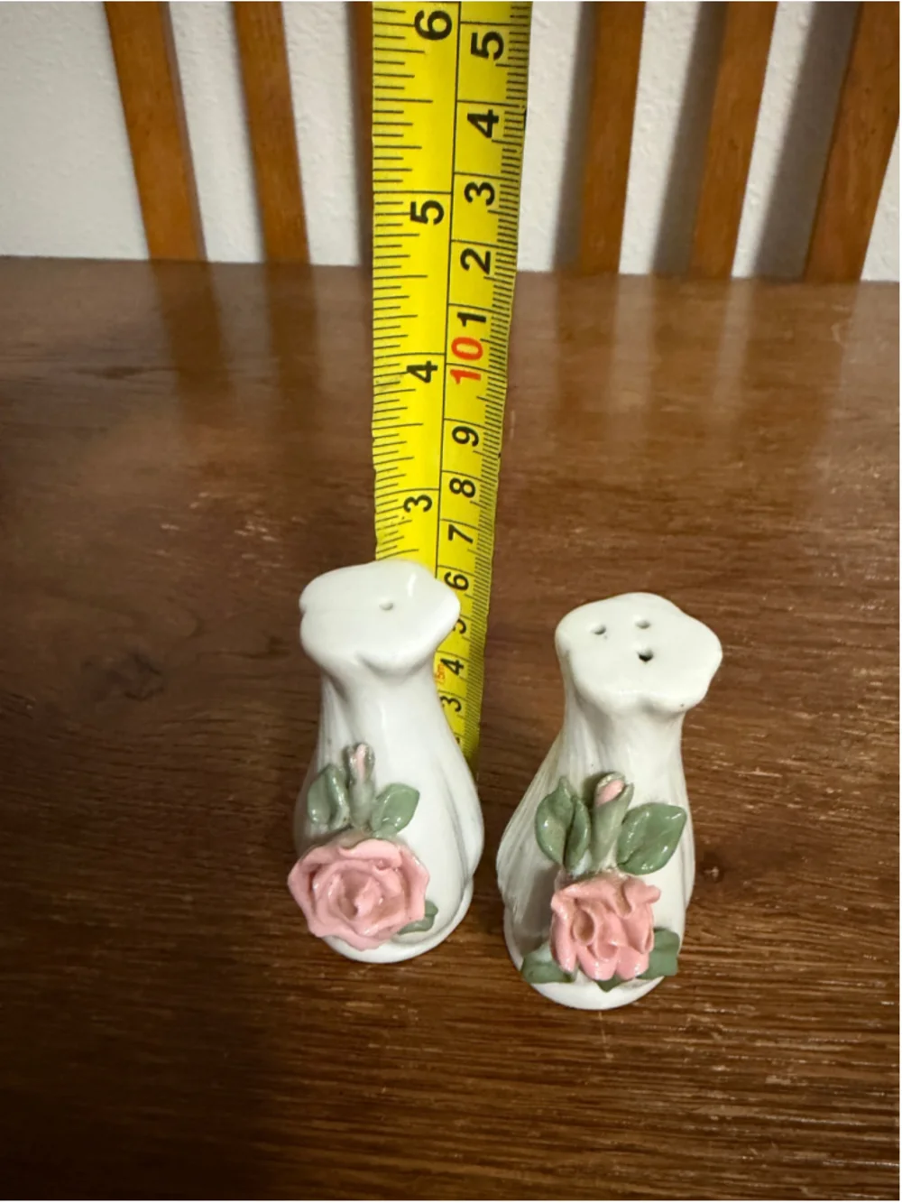 Vintage Miniature Porcelain Salt & Pepper Shakers Pink Raised Roses Floral Set P